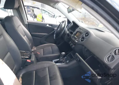 2016 Volkswagen Tiguan S z USA, uszkodzony, nr VIN WVGBV7AX4GW597848